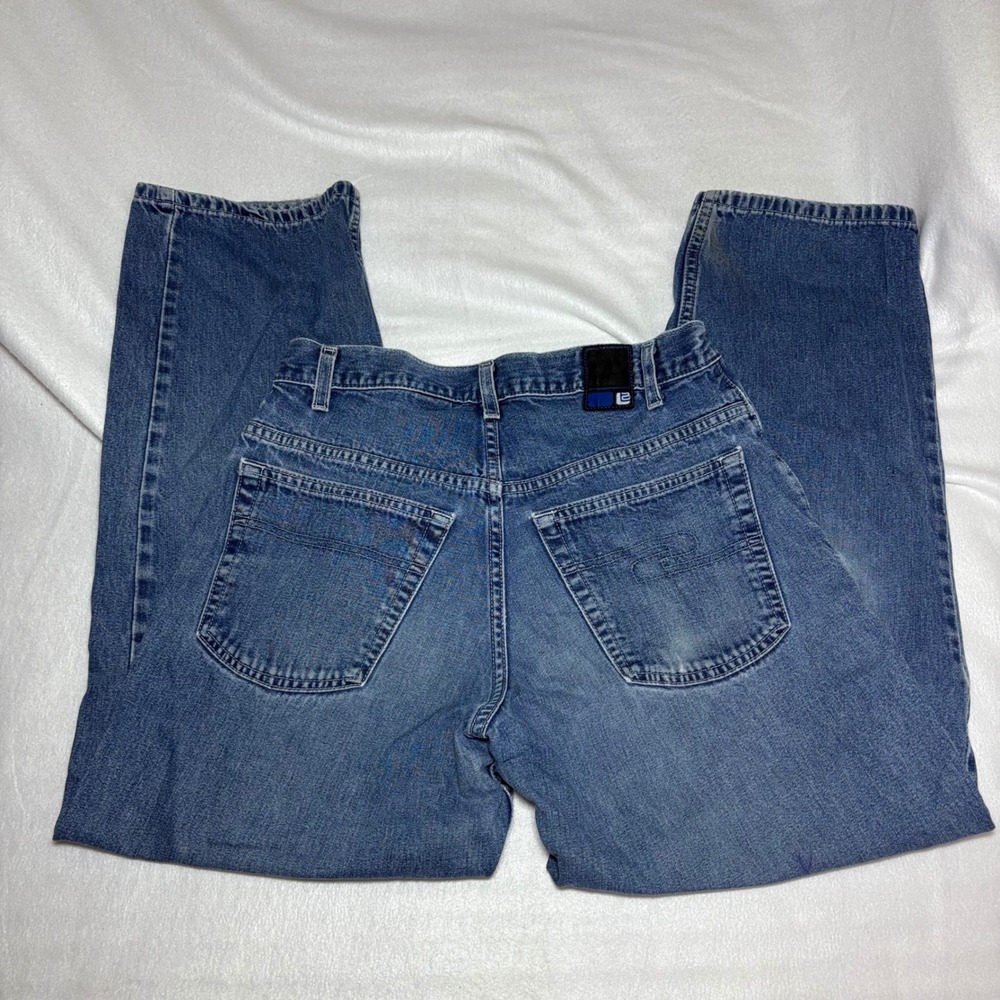 Vintage Levis L2 Baggy Jeans 30x30 Medium Wash Blue Denim Relaxed Straight Leg